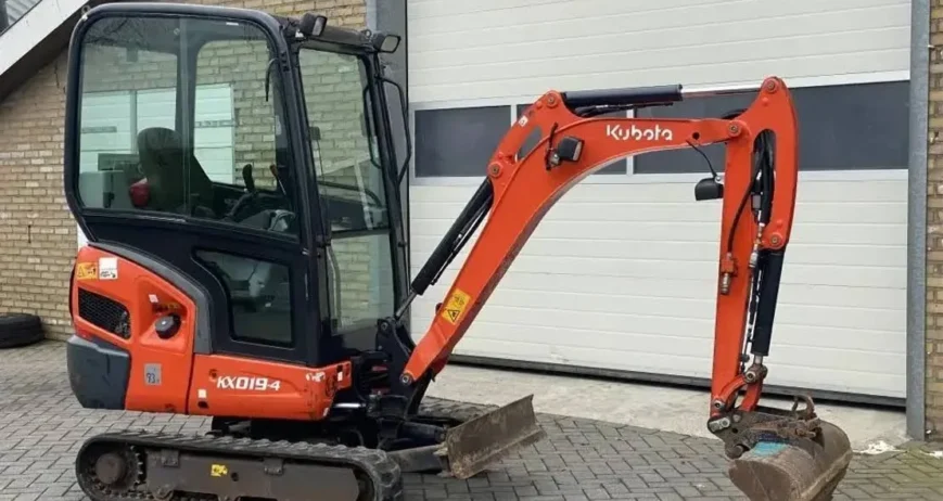 Kubota KX019-4, (2012), 8386 heures, 1.8T, + 3 Godets – occasion Mini Pelle Kubota KX019-4