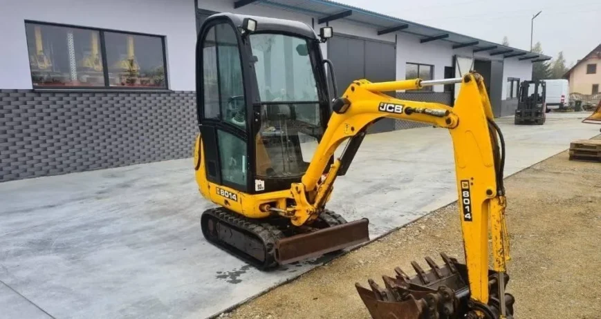 JCB 8014, (2007), 2704 heures, 1.4T – occasion
